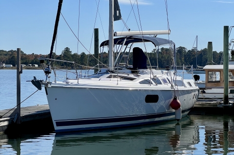 2004 Hunter 420 Passage