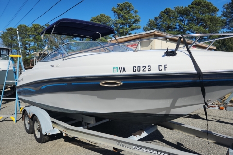 1997 Four Winns 225 SUNDOWNER